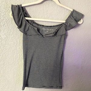 Striped Aeropostale off the shoulder top Size XS
